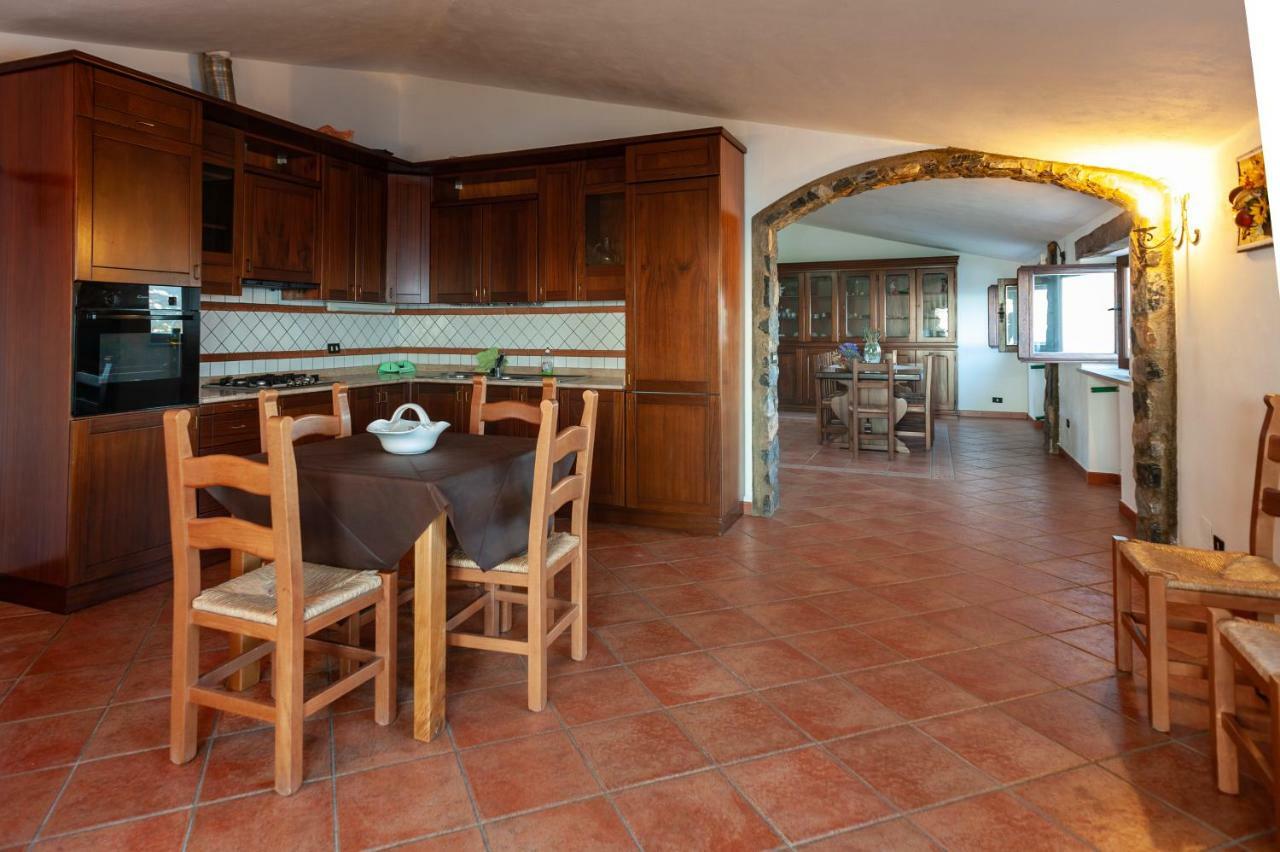Azienda Agrituristica Le Terre Di San Leonardo เชตราโร ภายนอก รูปภาพ