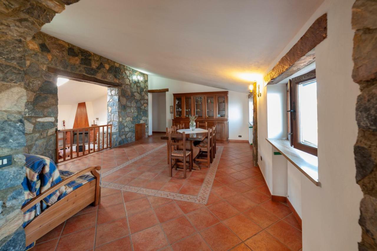 Azienda Agrituristica Le Terre Di San Leonardo เชตราโร ภายนอก รูปภาพ